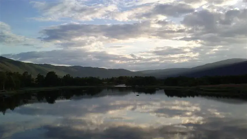 gejlo lake.webp