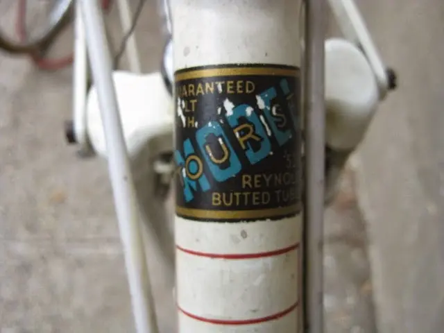 71 jack taylor tourist 003.webp