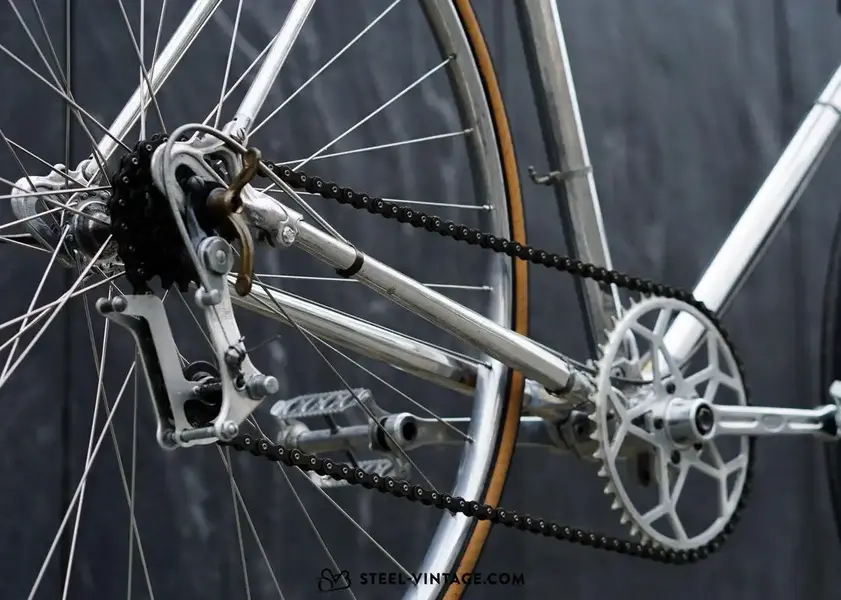 caminargent-early-aluminium-bicycle-1930s-13_1080x.webp
