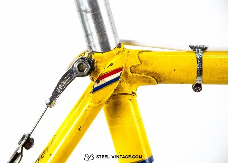 bernard-carre-royal-asport-classic-roadbike-1950s-11_1080x.webp